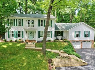 31 Powder Valley Dr, Belleville, IL 62223