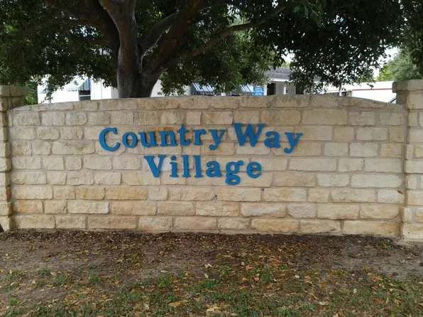 503 W Lower Line St, La Grange, TX