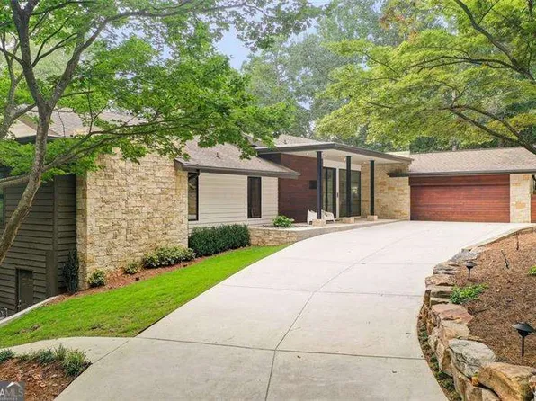 670 River Chase Point, Sandy Springs, GA 30328