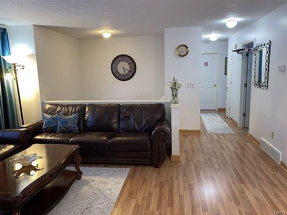 2nd image of 723 Hazelwood Ave