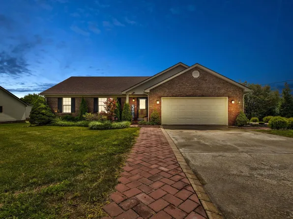 210 Helena Dr, Mount Sterling, KY 40353