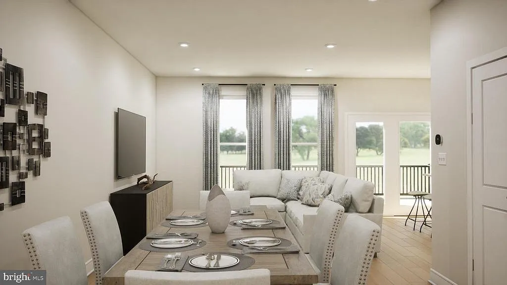 4 bed, 3546 sqft, $2,900 — Photo 2