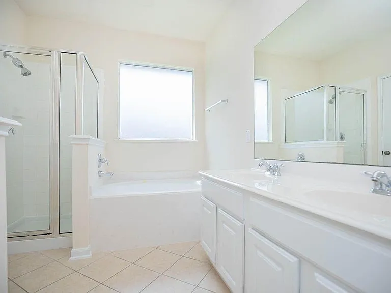 7427 Boerne Creek Dr — Photo 7