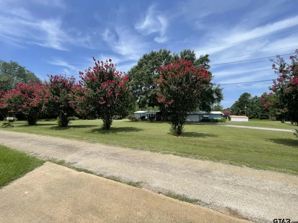 193 Blackjack Dr, Bullard, TX 75757