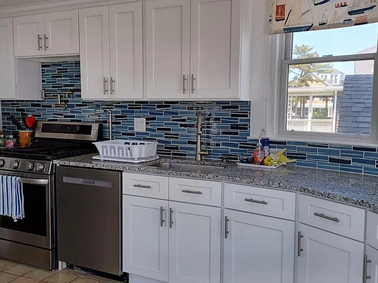 502 Central Ave — Photo 12