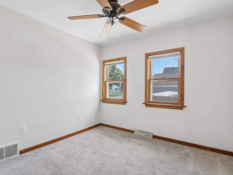 2027 N Main St #1A — Photo 19