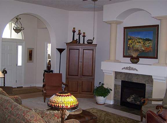 4th image of 18711 Cottonwood Springs Blvd