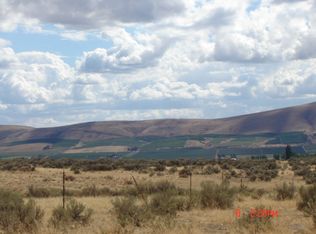 10665 Mieras Rd, Yakima, WA 98901