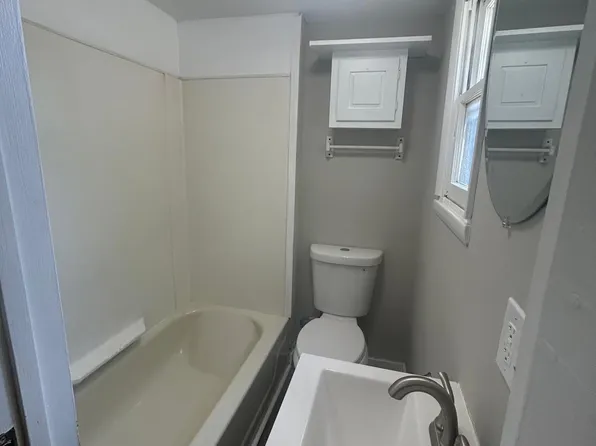 14 Zurbrugg Way #6, Riverside, NJ 08075