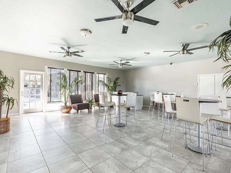 River View Apartments — Photo 7