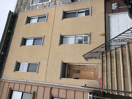 Rented by Hartland Group | media 10