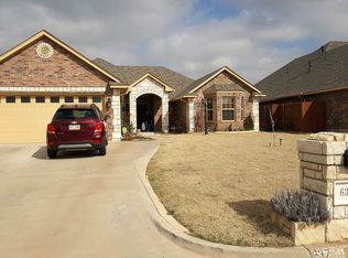 637 Kings Mnr, Moore, OK 73160