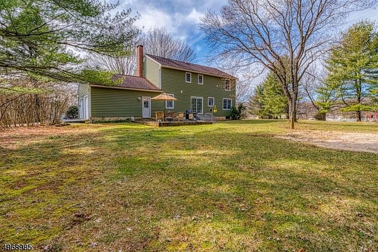 2nd image of 1 Bernard Ct