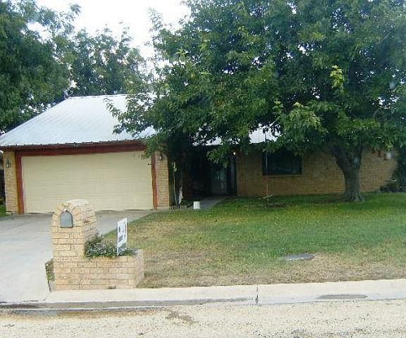 1st image of 112 Deerwood Dr