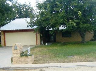 112 Deerwood Dr, Sonora, TX 76950