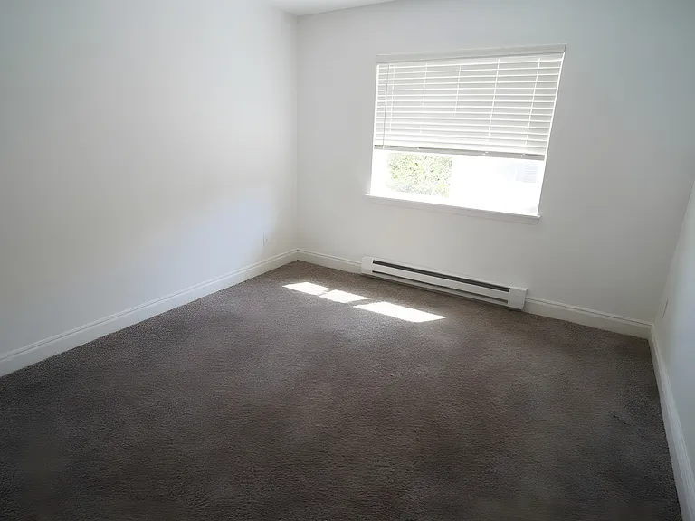 1405 S 308th St #301 — Photo 9