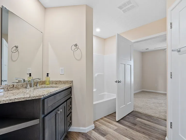 1024 Oak Hill Rd #F — Photo 20