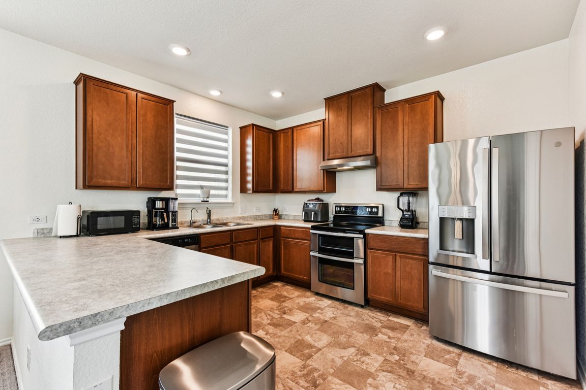 next background image