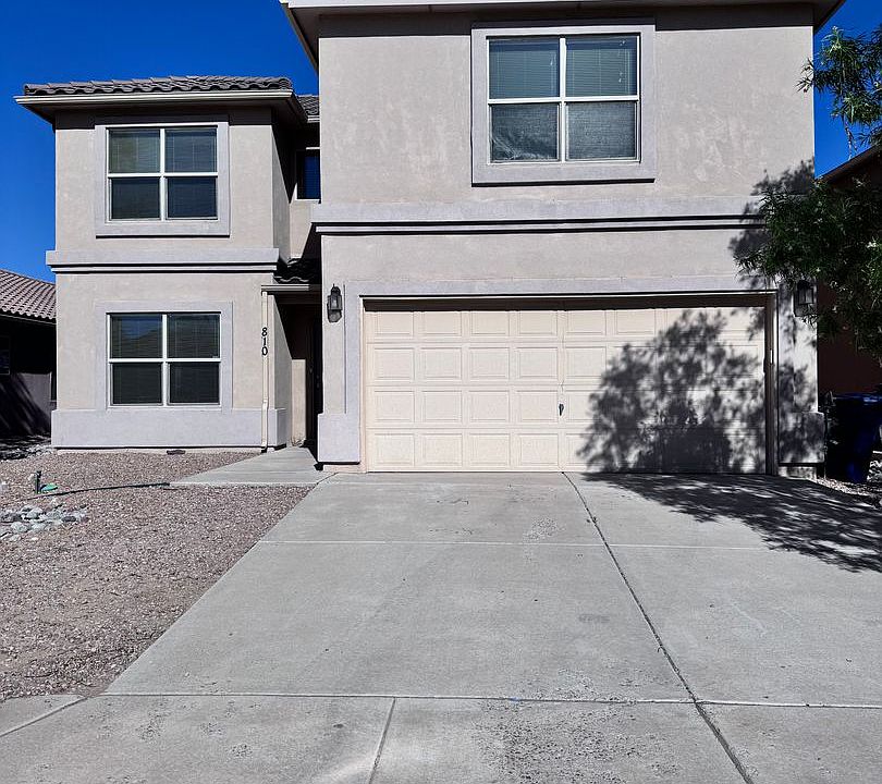 1st image of 810 Purple Aster Ave SW