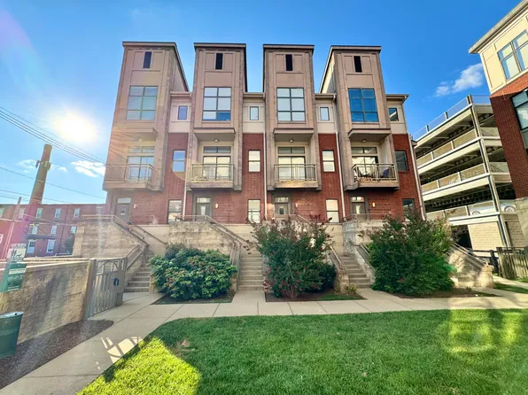 572 Bolivar Ct, Lexington, KY 40508