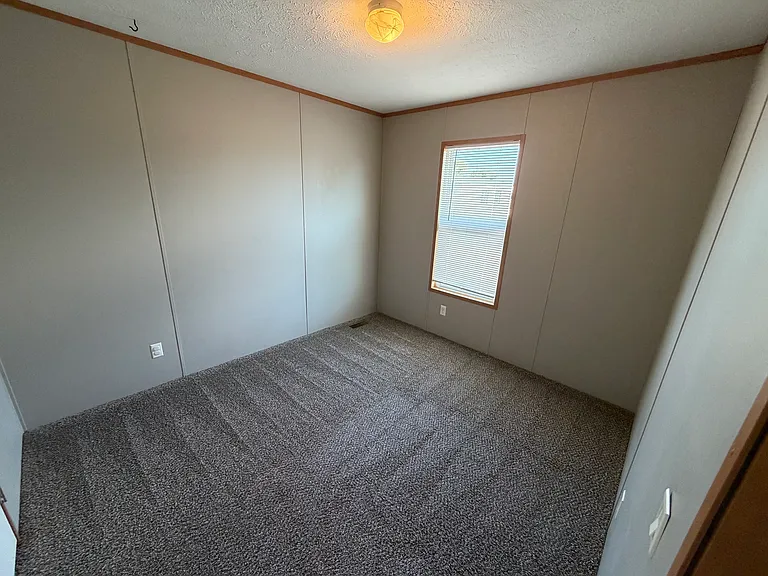 Kimberly Estates — Photo 11