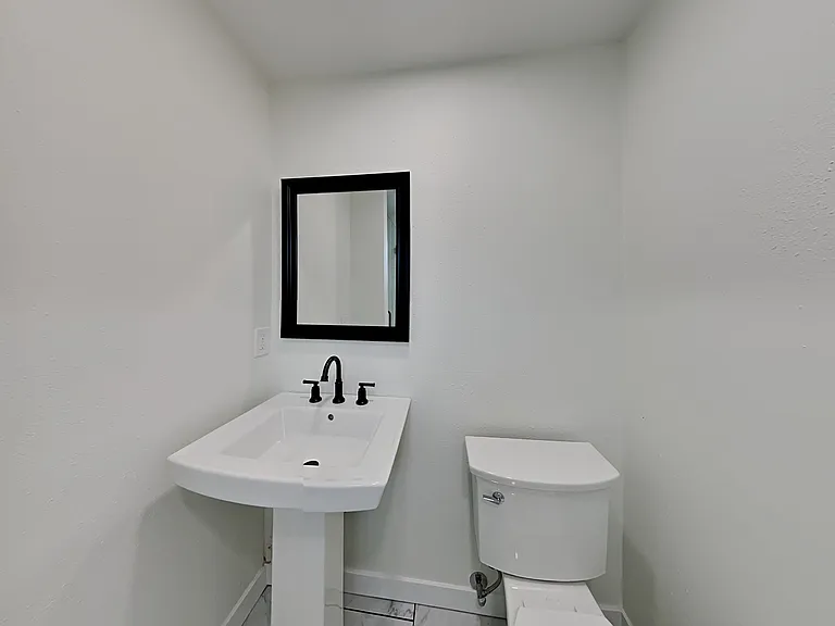 20710 SW Jay St — Photo 7