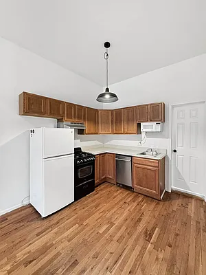 Rented by Dallien Realty Limited Liability Company | media 6