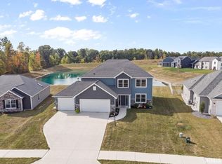 9145 Strathmore Ln, Fort Wayne, IN 46818