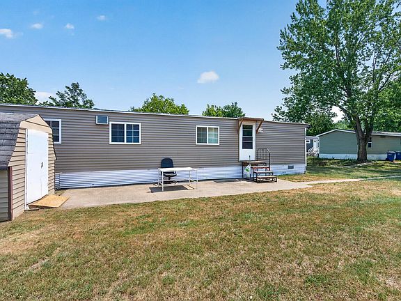 3rd image of 14750 W Burnsville Pkwy Lot 282