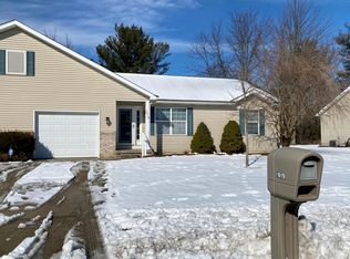 1619 Cedarwood Dr, Flushing, MI 48433