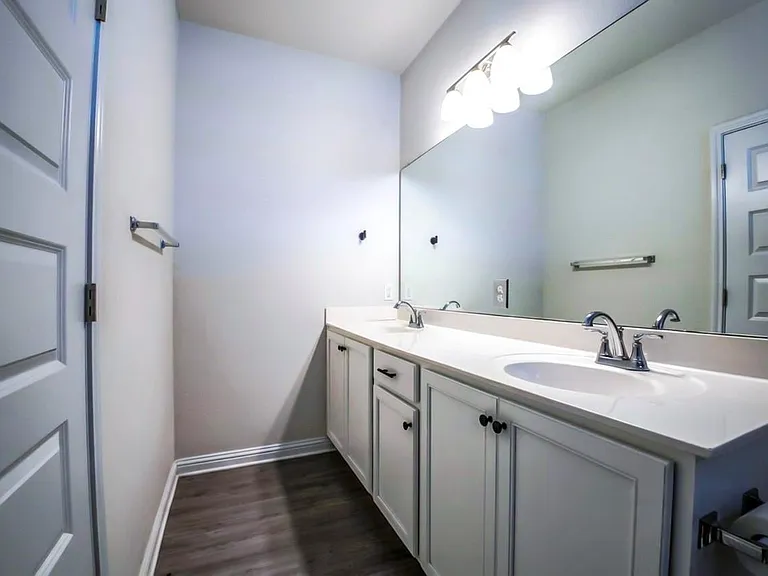 8306 Mandela Bnd — Photo 18