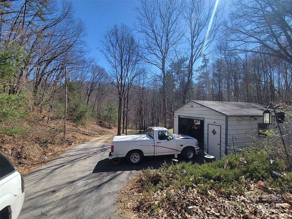 2nd image of 577 Long Branch Rd