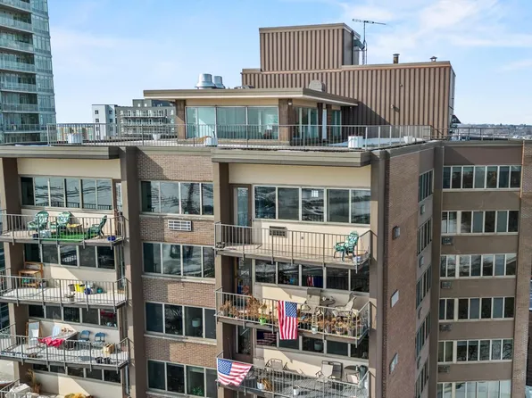 1919 North Summit AVENUE #11C, Milwaukee, WI 53202