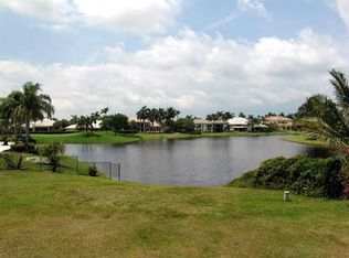 7131 Queenferry Cir, Boca Raton, FL 33496