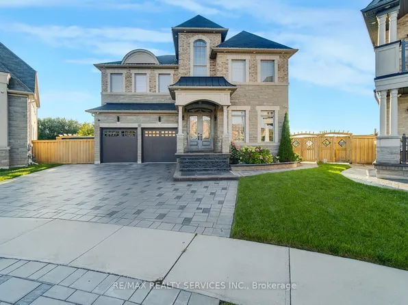 66 Hanbury Cres #Basement, Brampton, ON L6X 5N7