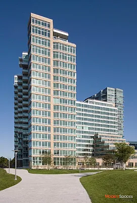 Sold by Modern Spaces | media 52