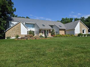 15520 Overbrook Ln, Overland Park, KS 66224