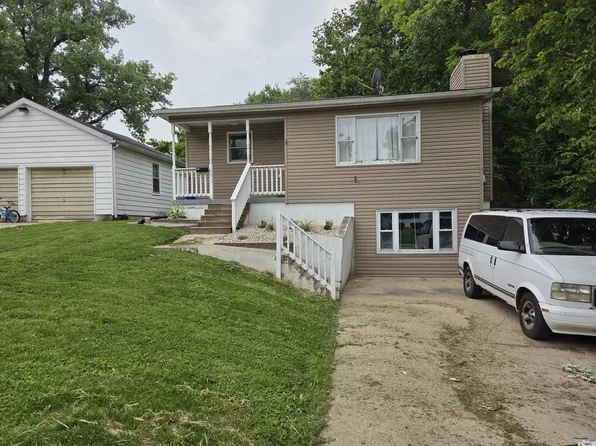 325 Sycamore St, Collinsville, IL 62234