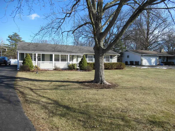 4980 Mamie Dr, Fort Wayne, IN 46835