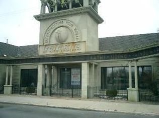 8221 S State St, Chicago, IL 60619