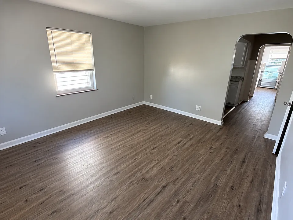 4308 Carter Ave #3