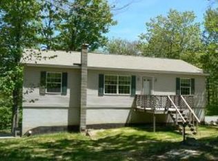 661 N South Turnpike Rd, Newfoundland, PA 18445