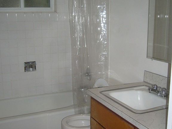 4th image of 101 Pattee Creek Dr