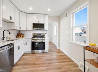 27 Terrace Rd, Essex, MD 21221