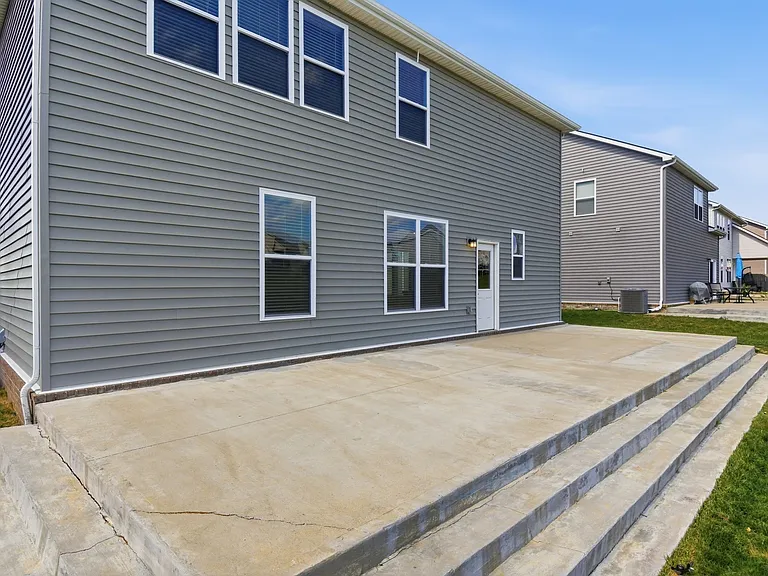 281 Casper Dr — Photo 37