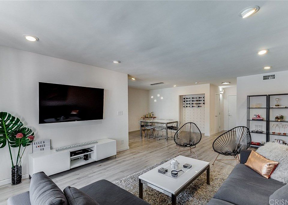 1st image of 4915 Tyrone Ave APT 130
