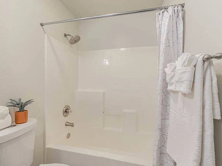 3423 Racquet Ln — Photo 28