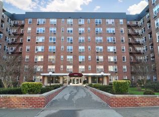 1 Sadore Ln APT 7, Yonkers, NY 10710