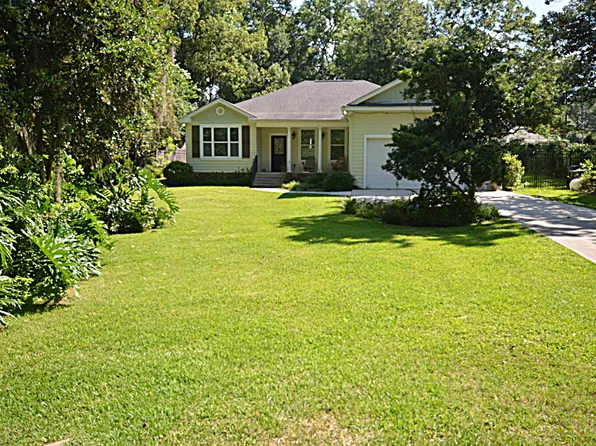 2204 Altoona Dr, Tallahassee, FL 32309