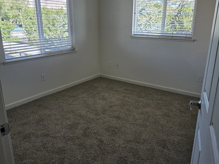 1450 Idlewild Dr #533 — Photo 5